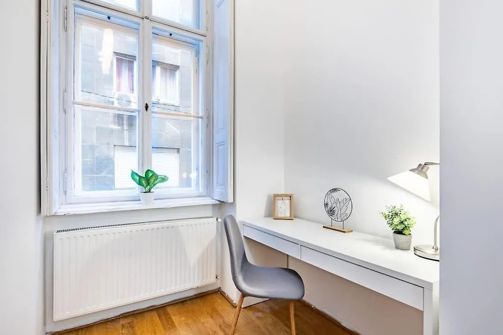 Cityscape Budget Apartments Heaven Budapest 0*,