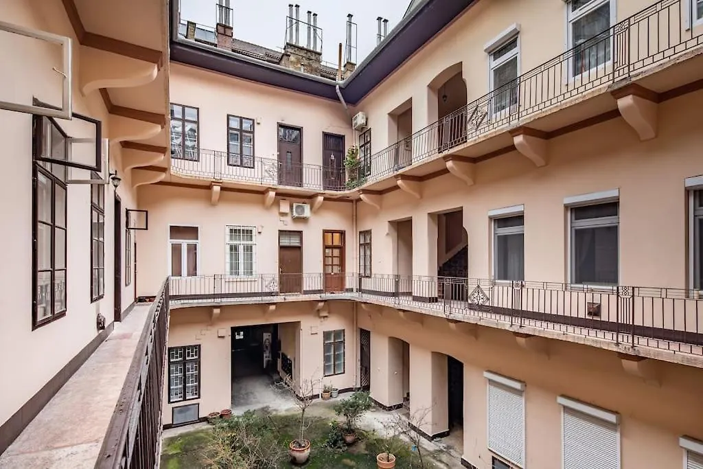 Cityscape Budget Apartments Heaven Budapest Hungary